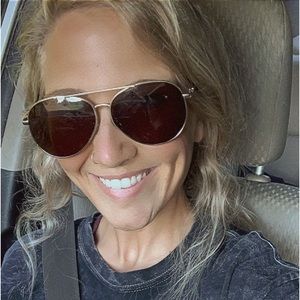 Meet your Posher, Michaela